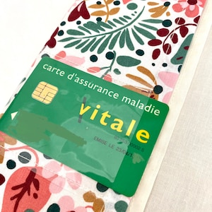 OPTION fenêtre Carte Vitale pour protège-carnet de santé ( Ne peut être vendu seule)