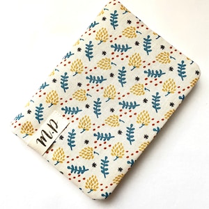 Personalized passport cover image 1