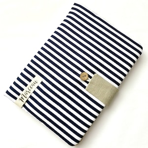 Padded and personalized health book cover Esprit MARINIÈRE navy blue patte beige