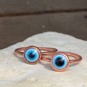 Evil eye ring/Copper evil eye ring/Evil eye/Copper stackable evil eye ring/Minimalist