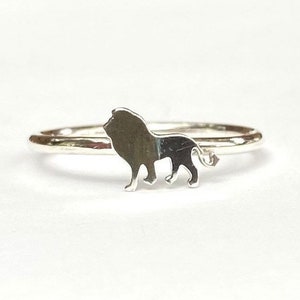 Lion ring/Sterling silver stackable lion ring image 2