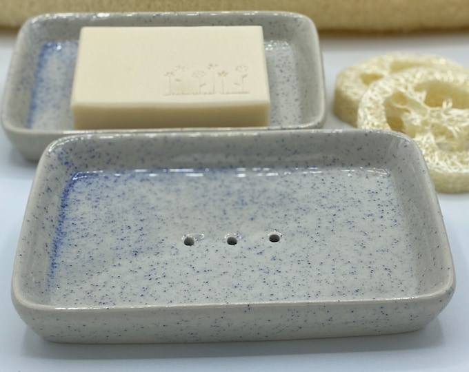 Gray ceramic soap dish