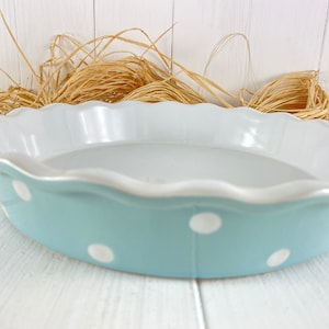 Quiche tin cake tin baking tin light blue with white dots image 1