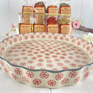 Quiche tin cake tin round hand stamped 27 x 4 or 22 x 4 cm baking tin casserole dish Blümchen+8 Dipps