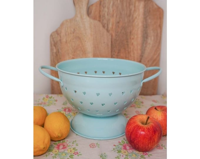 Sieve in turquoise blue with hearts 21 cm