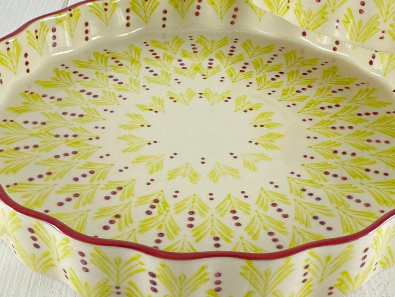 Quicheform Kuchenform rund Handgestempelt 22 x 4 cm oder 27 x 4 cm Backform Auflaufform 27 x 4 cm Gelb
