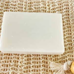 Solid shampoo hair soap 100 g with sheep&#39;s milk and lanolin