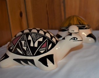 Glazed Ceramic Acoma Turtles/Made by Linda Concho