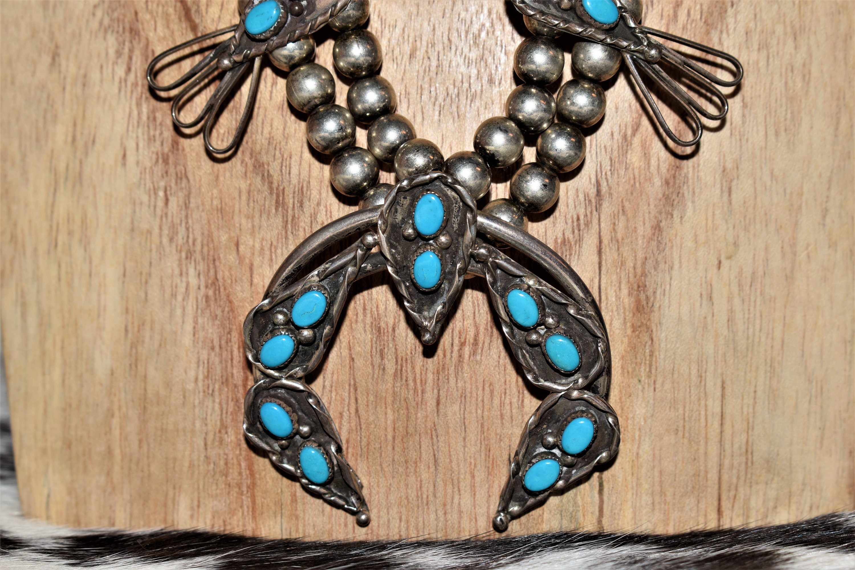 【未使用】Navajo Squash Blossom　ピアス　シルバー925 Navajo Sterling Silver and Lapis Squash Blossom Necklace and