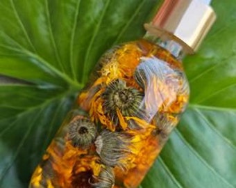 Yoni | Calendula | Yoni Oil| Calendula Oil | Face Serum| Serum| All Natural Handmade Body Oil