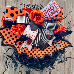 Halloween Wreath, Bat Wreath, Halloween Bat, Halloween decorations, Halloween home decor, halloween front porch, halloween entryway