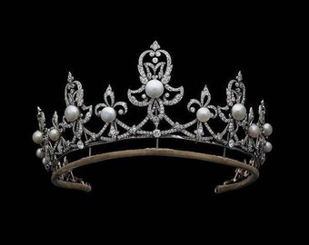 This Christmas Season special Crown with American Diamond, 925 Sterling Silver, You can wear this crown in every occasion.
