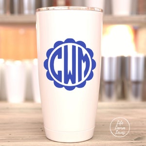 Runde Block Monogramm Aufkleber mit gewellten Rahmen in permanenten Vinyl