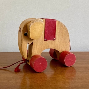 Vintage HABA Wooden Elephant Pull Toy: Retro Nursery Decor