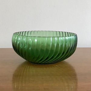Small Serving Bowl | Vintage Mid Century Decorative Glass | Christmas Candy Dish | Emerald Green Glass Bowl | Mid Century Decor | 60s Glass