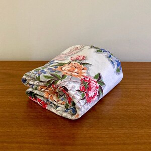 Vintage Floral Tablecloth: Romantic Mid-Century 18th Century Style (48x66)