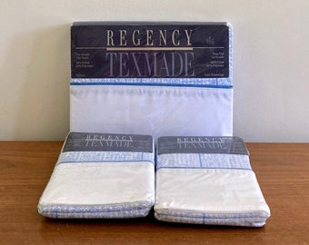 Vintage Texmade Bedding Set: Geometric Double Flat Sheet & Pillowcases