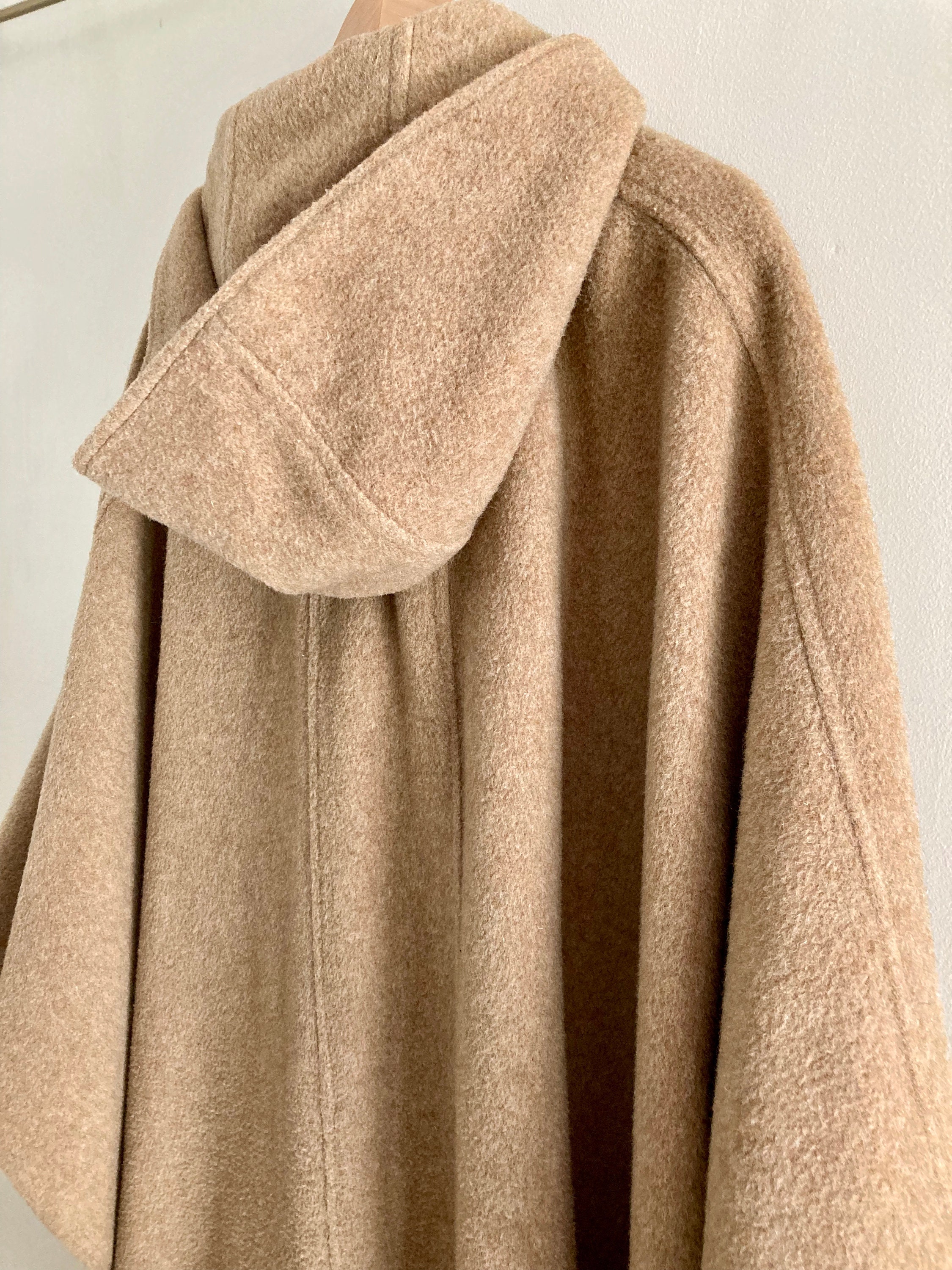 70s80s Maternity Poncho | Vintage Motherhood Wool Poncho