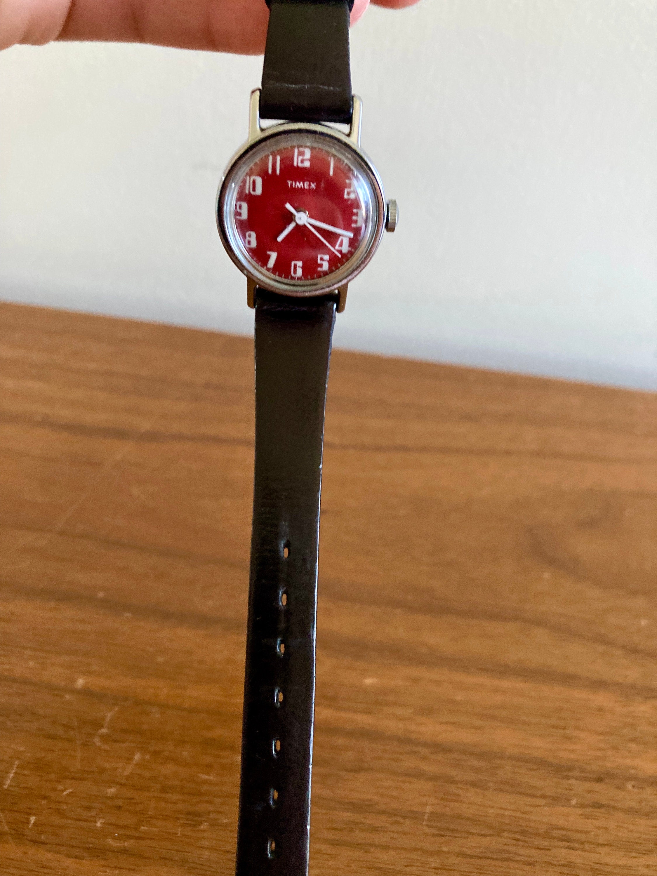 Timex Vintage 70\'s Women\'s Ruby Red Dial Manual Watch Ladies TIMEX Mechanical Watch Red Dial Vintage Wristwatch  main image 3