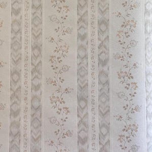 Vintage Southwest Floral Wallpaper: Iridescent 70s Retro Pre-Pasted Double Roll