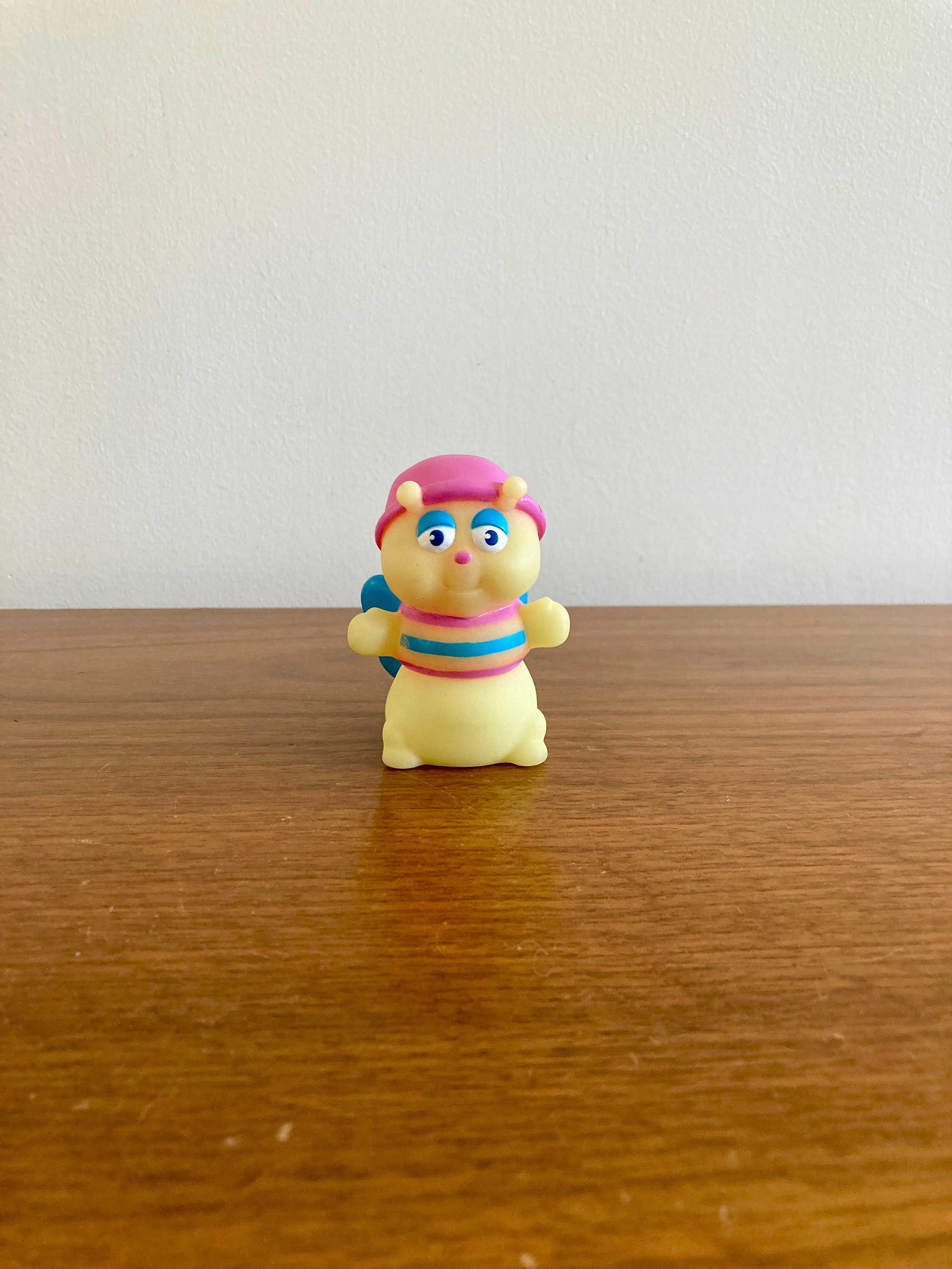 Glo Friends Glo Bug With Sleeping Bag | Vintage Hasbro Glo Glo Friends Glo Bug With Sleeping Bag | Vintage Hasbro Glo
