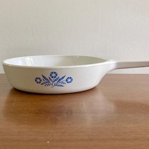Vintage Corning Ware Saucepan: 70s Blue Cornflower Kitchenware