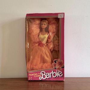 NIB Vintage 1984 Peaches &#39;n Cream Barbie #7926