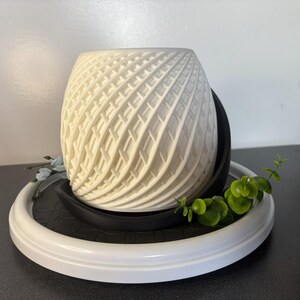 Whirl Wind Planter 3D Printed Planter | White Textured Pot with Black Stand | Decorative Indoor Planter | Unique Plant Decor