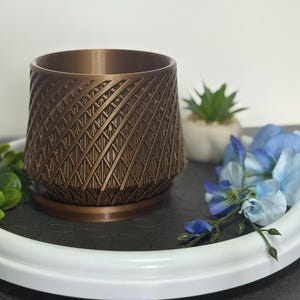 Twist Weave Planter – Modern Geometric Design Pot