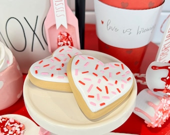 Faux Heart Cookies | Valentine's Day Tiered Tray Decor