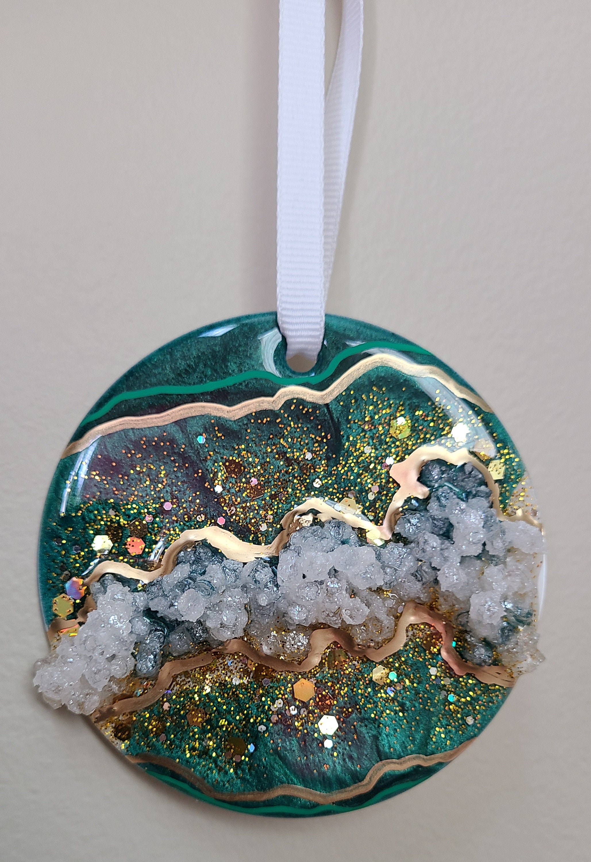 Christmas Tree Ornaments, Geode Inspired with Resin