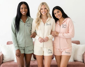 Maßgeschneiderter Sweatsuit für die Braut: Braut & Brautjungfer Loungewear, passender PJs