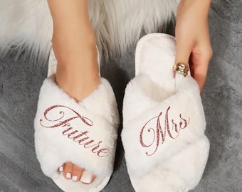 Pantuflas para la futura señora: regalo de compromiso nupcial o regalo para la futura novia
