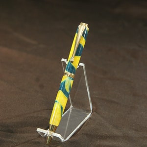 Stylo Comfort 24k en acrylique bleu et jaune