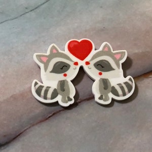 Cute Raccoon Cover Minder/Refrigerator Magnet/Needle Minder