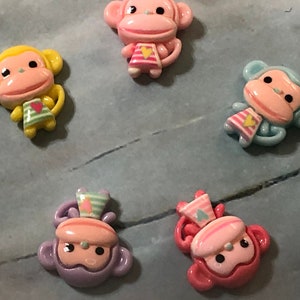 Adorable Baby Monkey Cover Minder/Refrigerator Magnet/Needle Minder