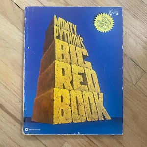 Il Grande Libro Rosso dei Monty Python, edizione vintage 1975