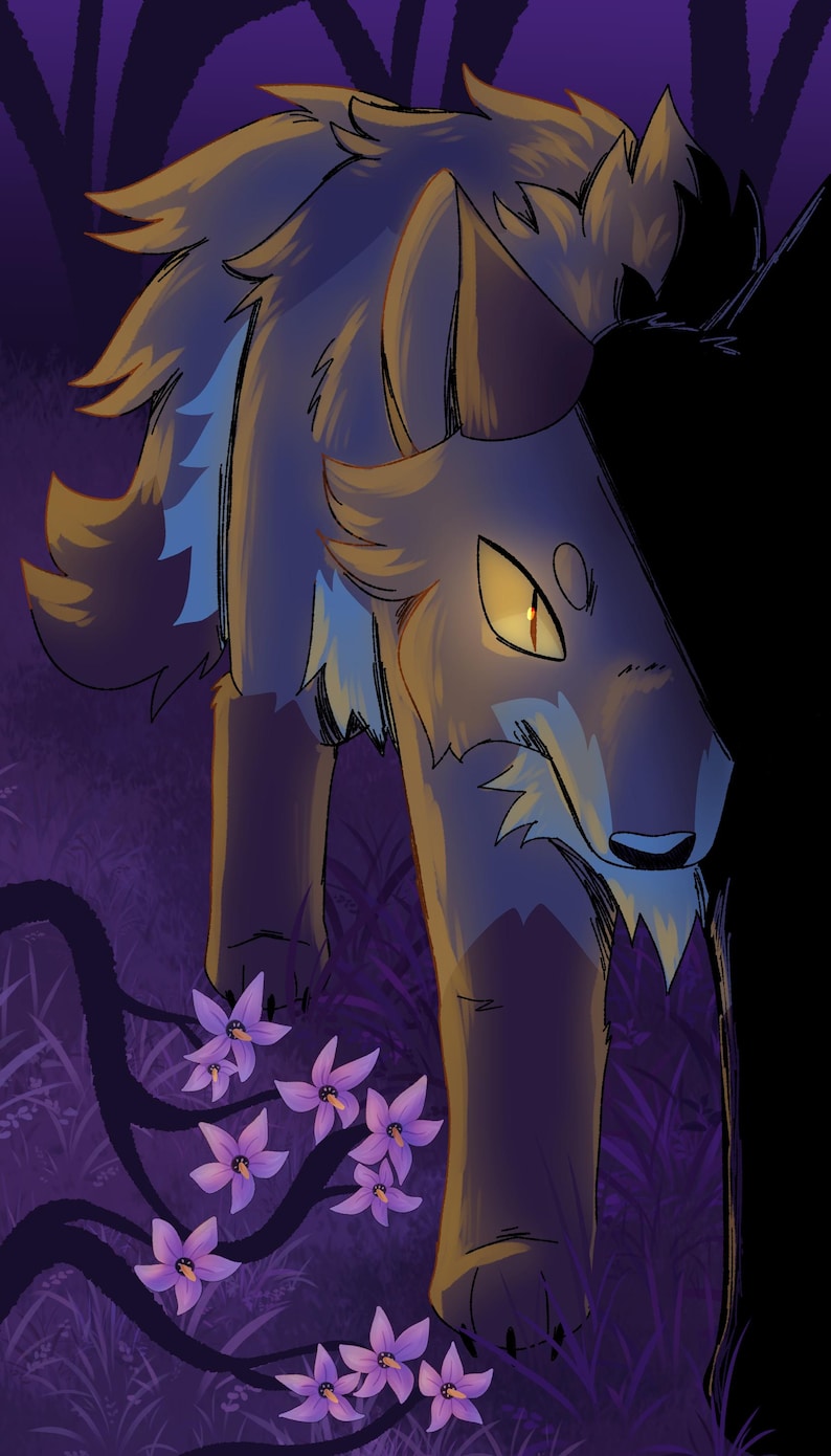 Puede incluir: Un lobo con pelaje azul gris&aacute;ceo y ojos amarillos se encuentra en un bosque oscuro con flores moradas. El lobo est&aacute; mirando hacia la derecha de la imagen.