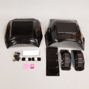 Puede incluir: Un conjunto de paneles de carrocer&iacute;a de pl&aacute;stico negro para un coche de control remoto. El conjunto incluye un techo, un panel de carrocer&iacute;a trasero, un aler&oacute;n trasero y dos paneles laterales. Los paneles son todos negros y tienen un acabado brillante.