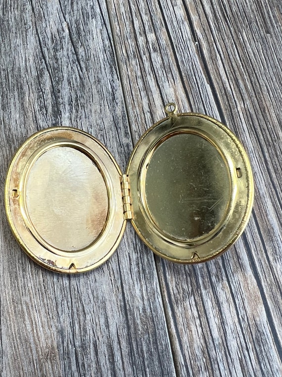 Oval Gold Plated Locket - image 3