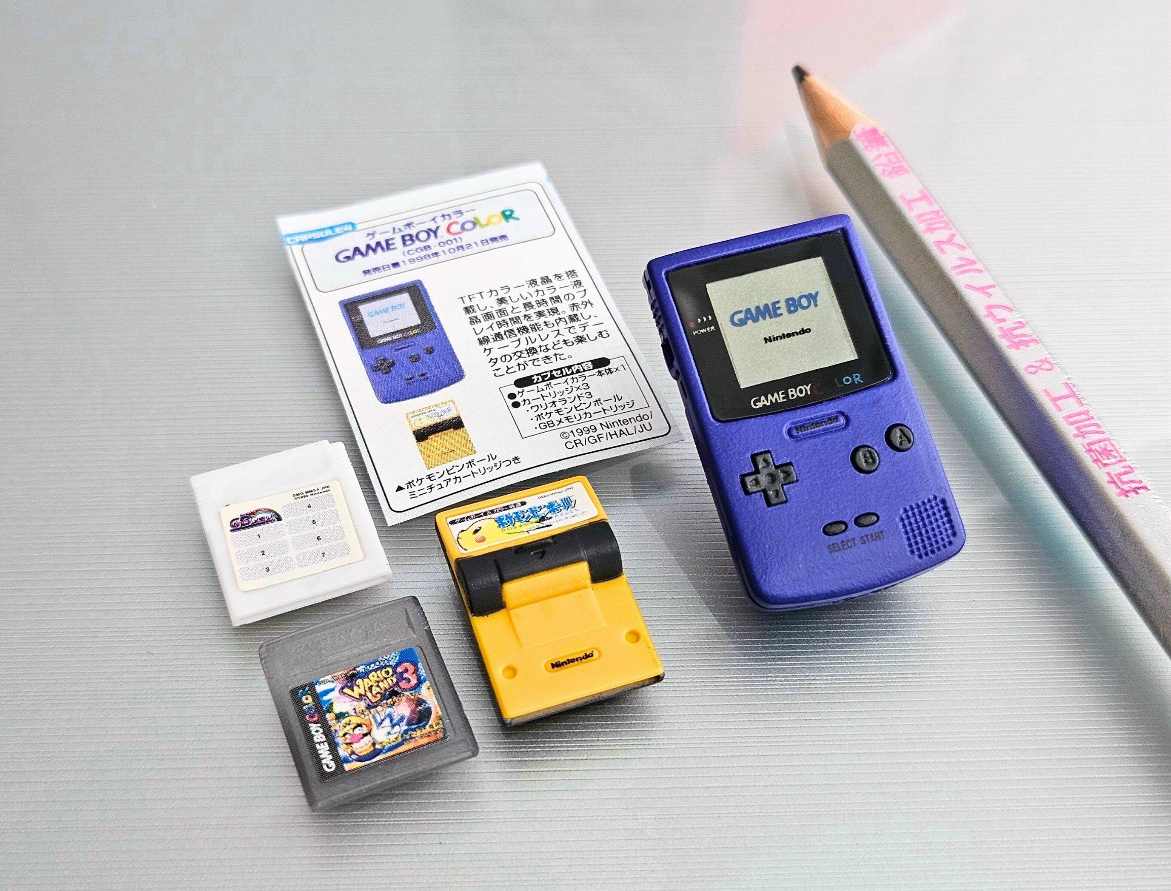任天堂の歴史コレクションから、ゲームボーイ 1/4 スケールのドール