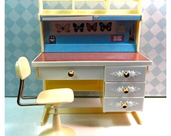 Escritorio de estudio en miniatura para casa de muñecas Takara Licca-chan de segunda generación