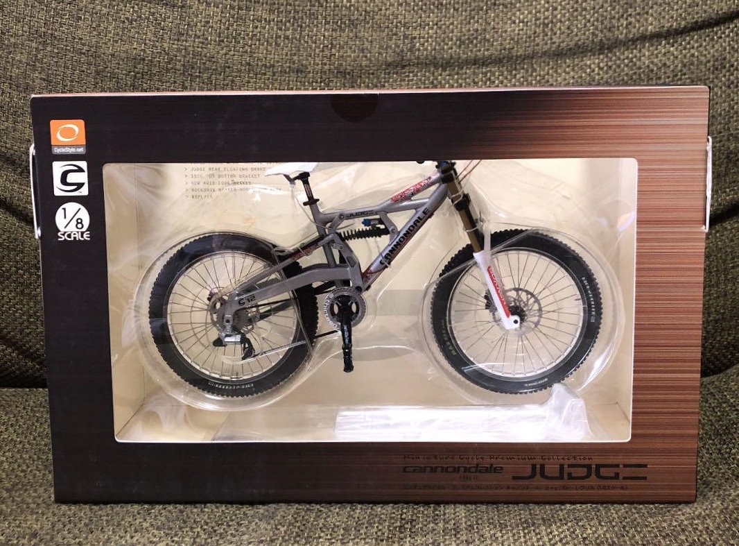 SALE 1/8 Miniature Cycle Premier Collection Cannondale JUDGE