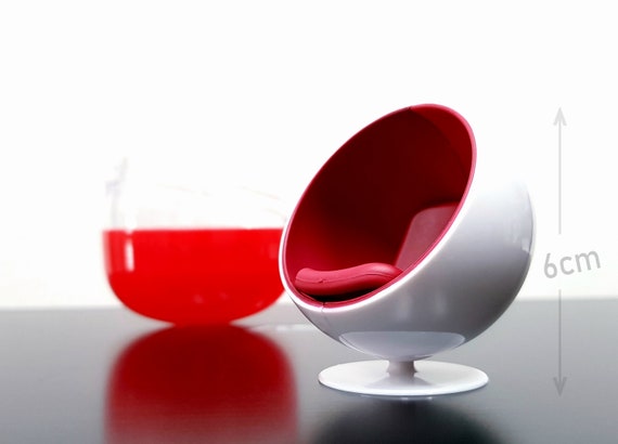Egg hotsell chair miniature