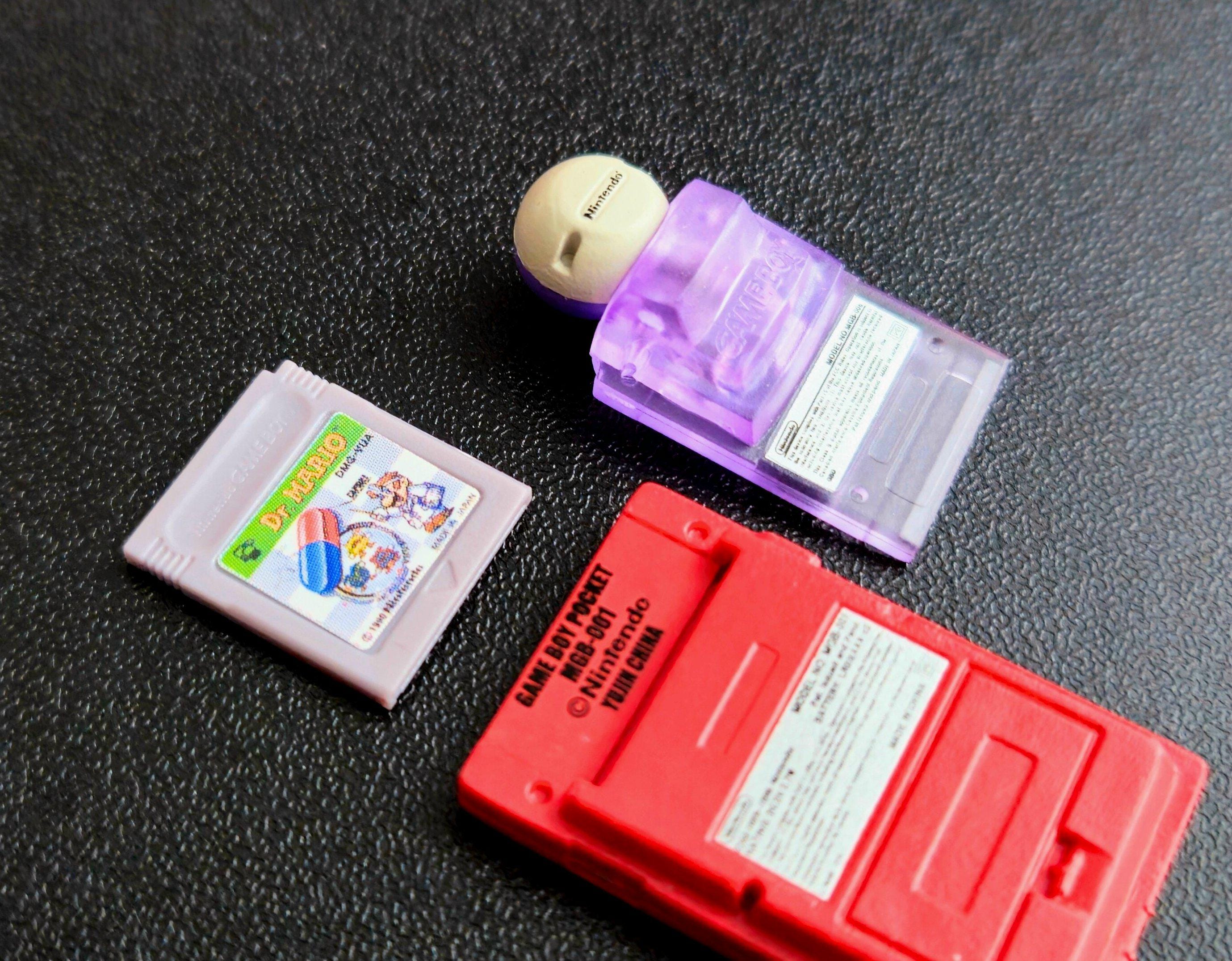 任天堂の歴史コレクションからのゲームボーイ 1/4 スケール ドール 