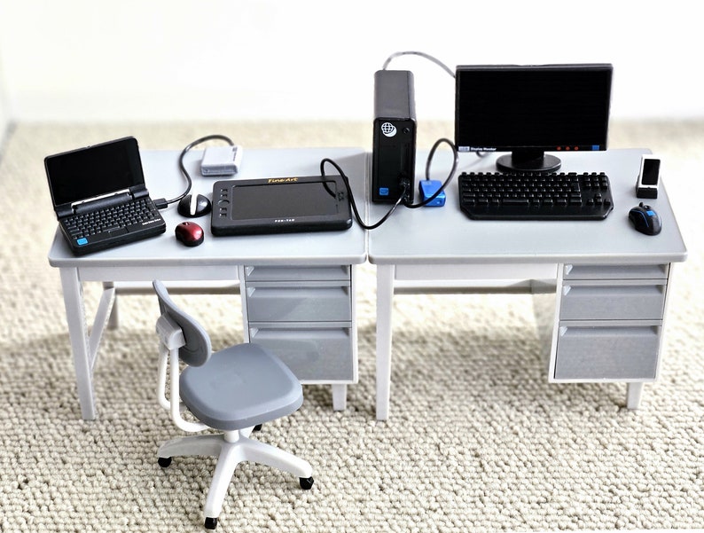 1:12 Scale Dollhouse Miniature PC/ Game Computer Set - Work Desk ...