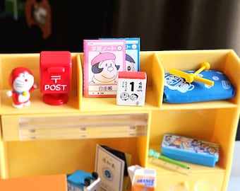 リーメント ドールハウス ミニチュア 勉強机 ライト付き 文房具