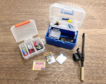 Ultra Compact Survival Emergency Fishing Kit -  Sweden