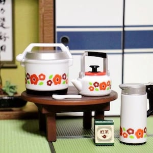 Verkauf Puppenhaus Miniatur Epoche Nostalgische Showa retro floral Küchen Artikel - Reiskocher / Teekessel / Teetopf