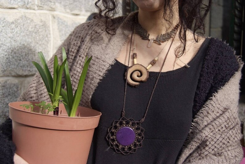 earthy fern choker with quartz stone